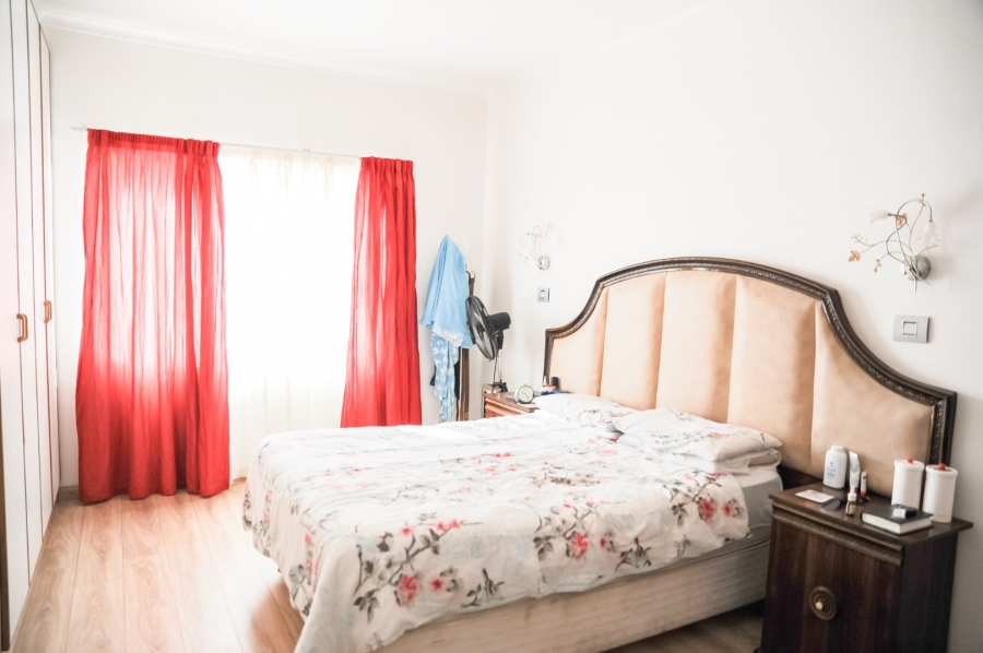 5 Bedroom Property for Sale in McDougall